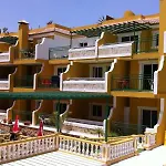 아파트호텔 Caleta Garden