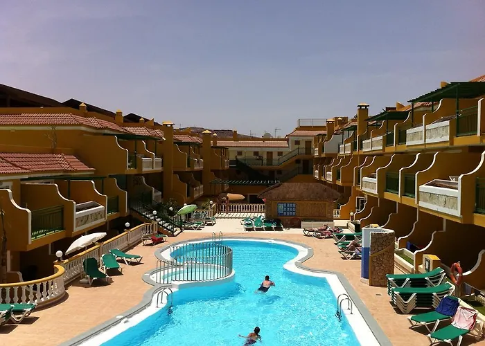 Caleta Garden Aparthotel 2*