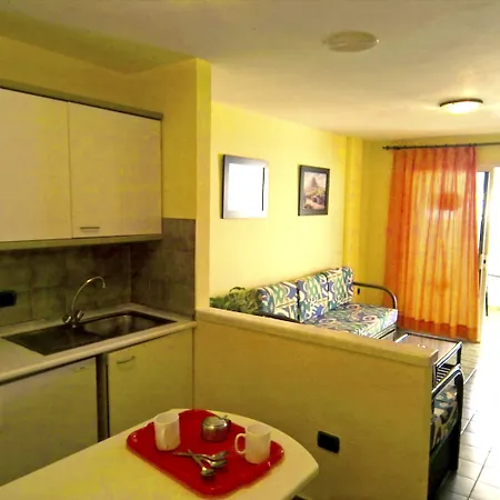 Caleta Garden 2* 칼레타데푸스테