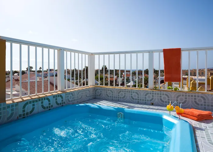 Aparthotel Caleta Garden