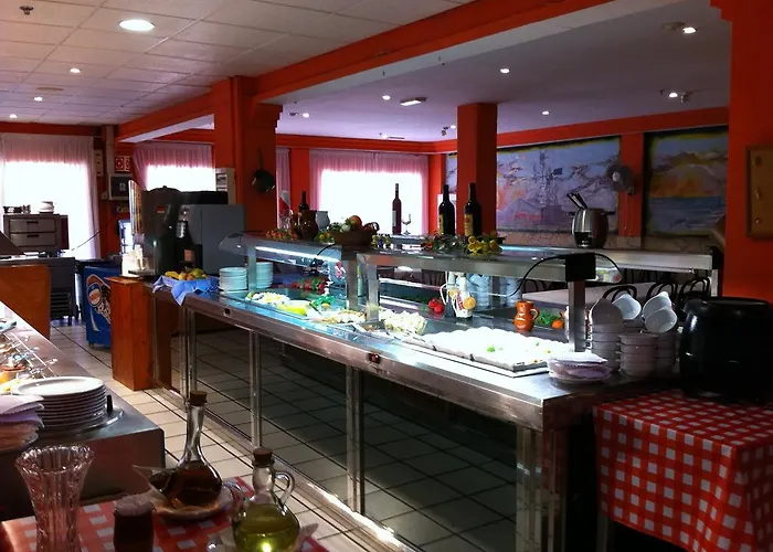 Apart-hotel Caleta Garden 2*