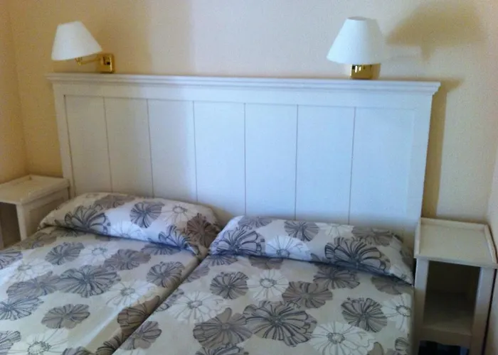 Aparthotel Caleta Garden 2*