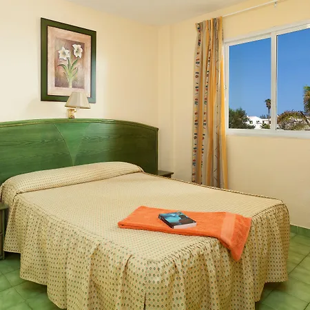 Appart hôtel Caleta Garden 2*